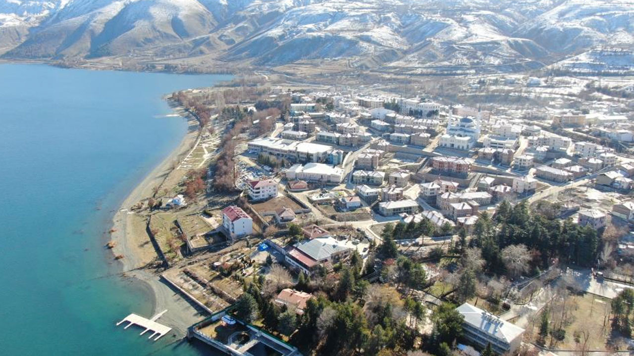 Elazığ’da deprem oldu merkez üssü Sivrice olan depremin büyüklüğü kaç oldu?