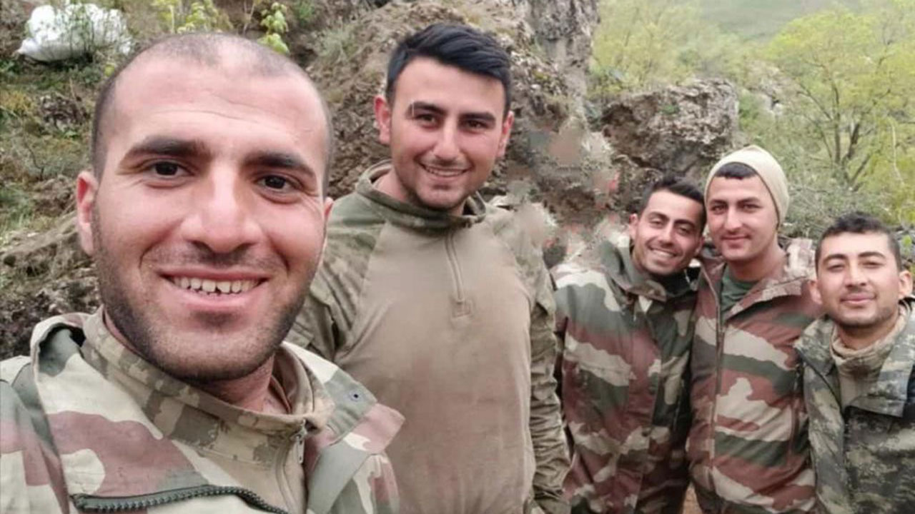 5 şehidin birlikte gülümsediği fotoğraf ortaya çıktı! Son operasyonda çekilmiş…