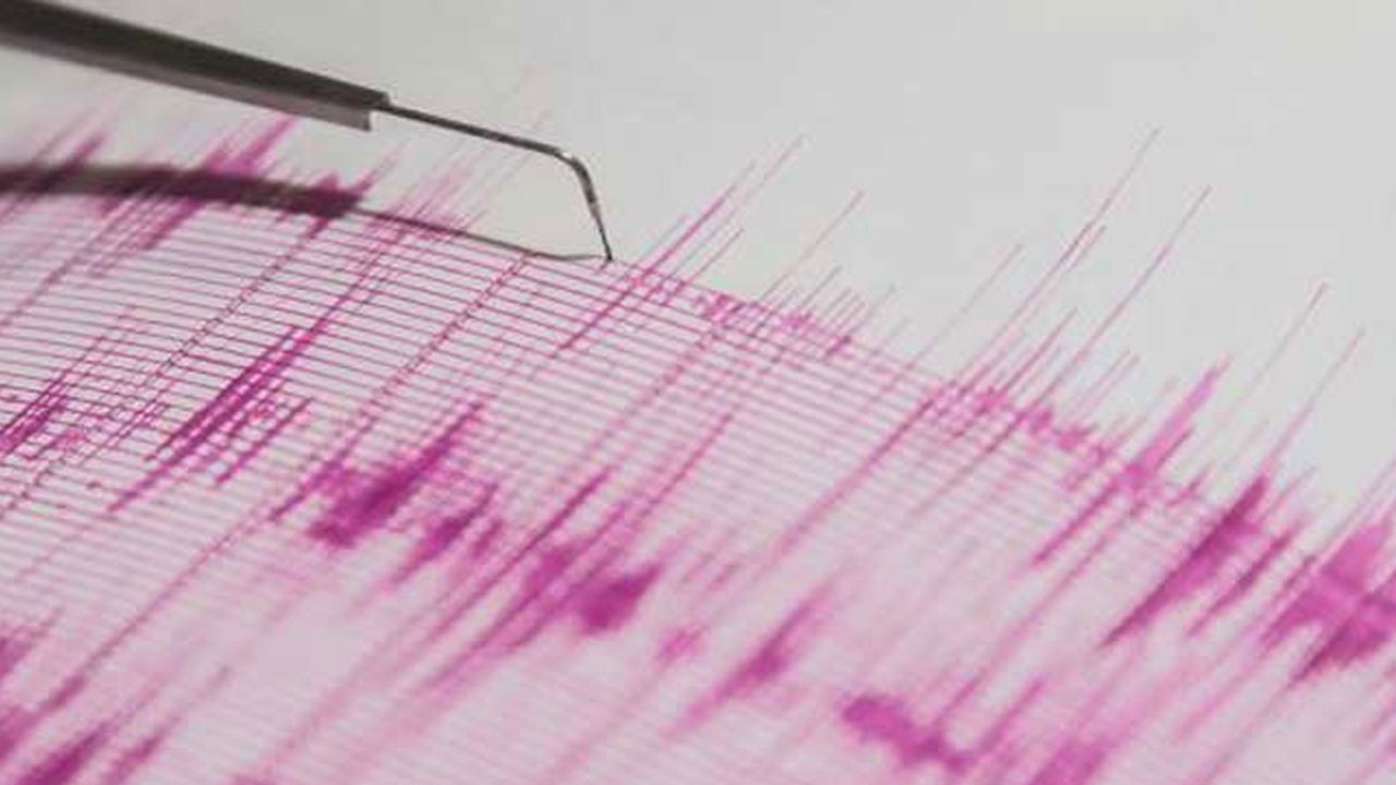 Düzce’de bugün yeni deprem oldu! 4.3’lük depremde yaralılar olduğu açıklandı