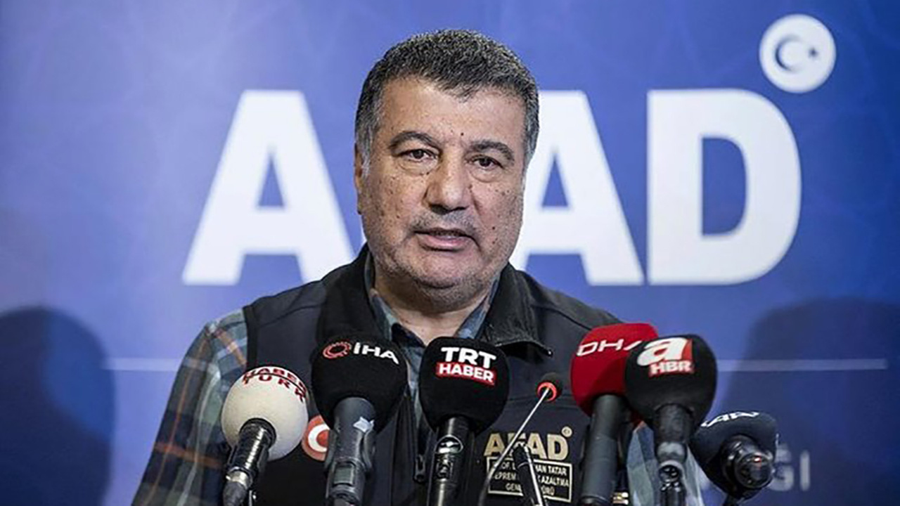 AFAD’dan son dakika açıklama! Her 3-4 dakikada bir derem oluyor! 6’dan büyük artçılar olacak!