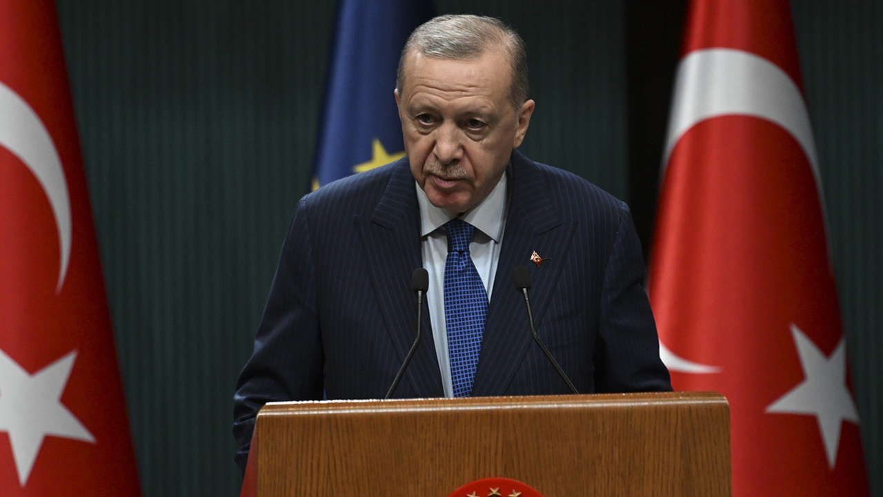 Cumhurbaşkanı Erdoğan’dan helikopter kazasında ölenler için başsağlığı mesajı