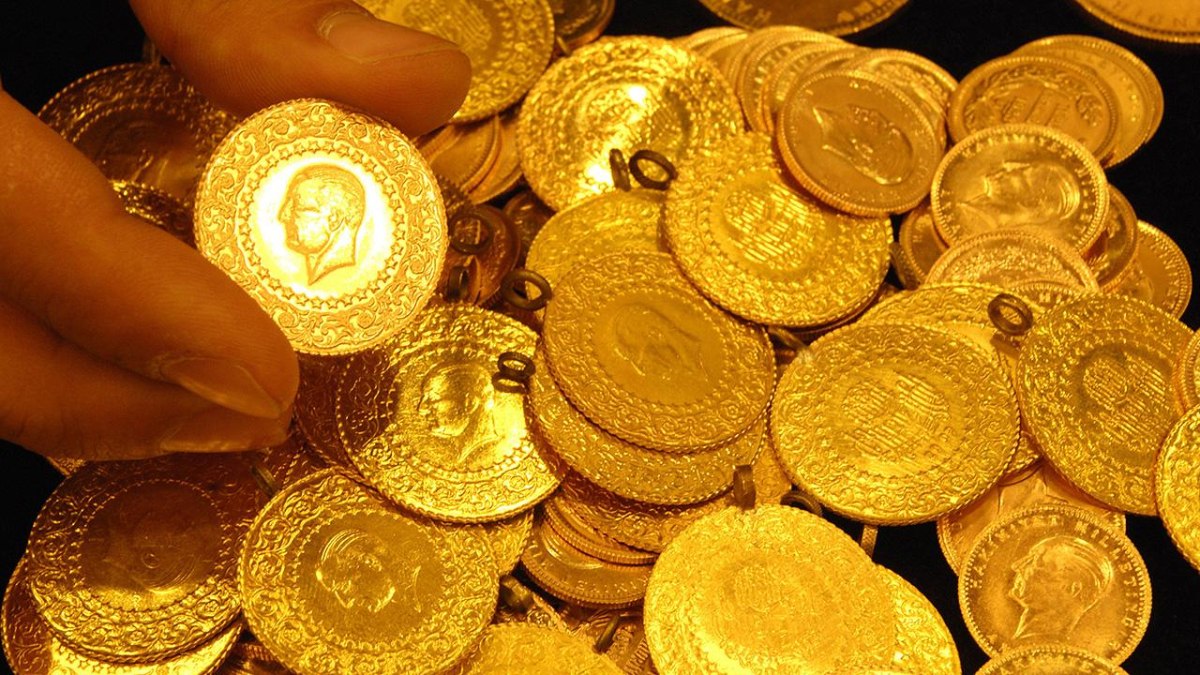 Gram, çeyrek ve cumhuriyet altın fiyatları: 2 Ocak 2025 altın fiyatları…