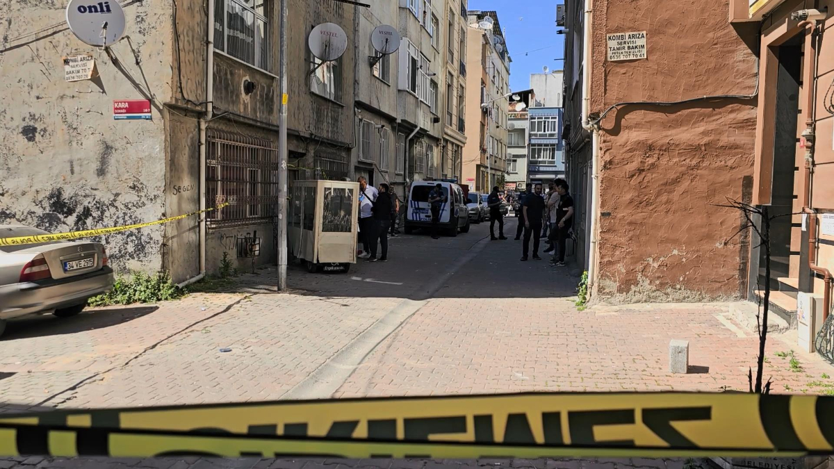 İstanbul Bayrampaşa’da korkunç olay: Karısını ve kızını öldürdü