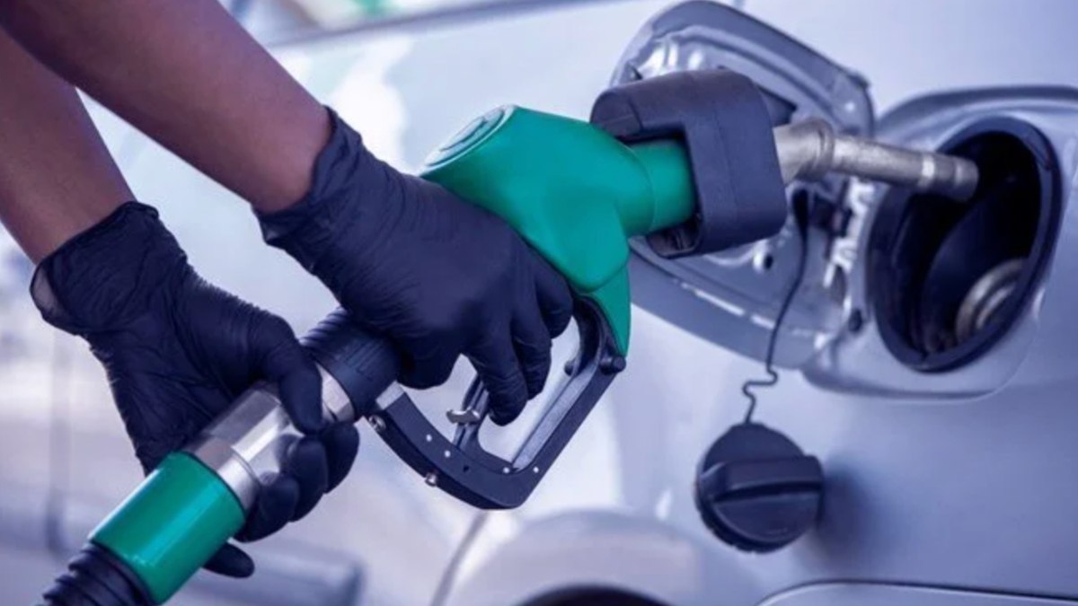 Benzine indirim geldi