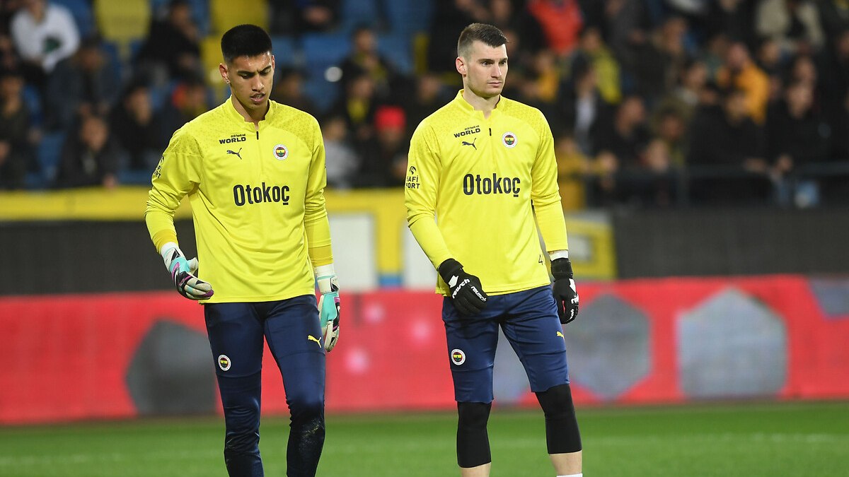 Fenerbahçe’de değişiklik! Dominik Livakovic, kaleye geçiyor