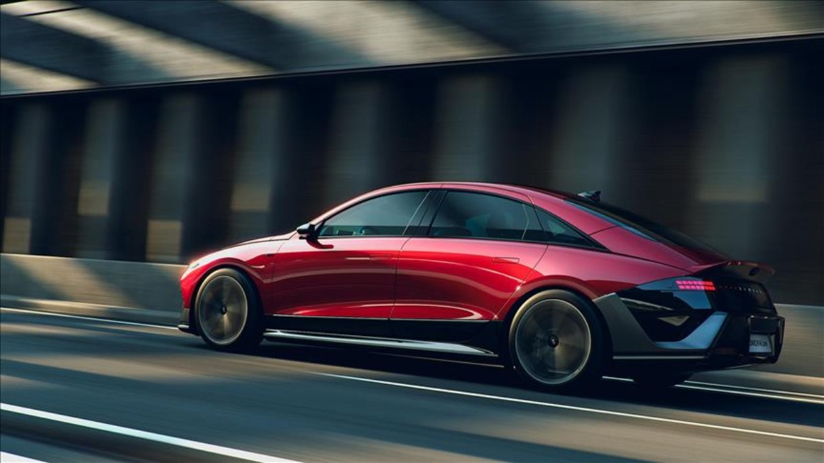 Hyundai, yeni IONIQ 6 modellerini tanıttı: İşte özellikleri