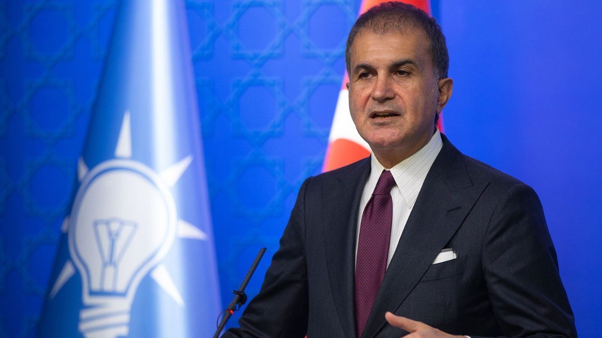 Ömer Çelik: Özgür Özel, siyasi tarih bilmiyor