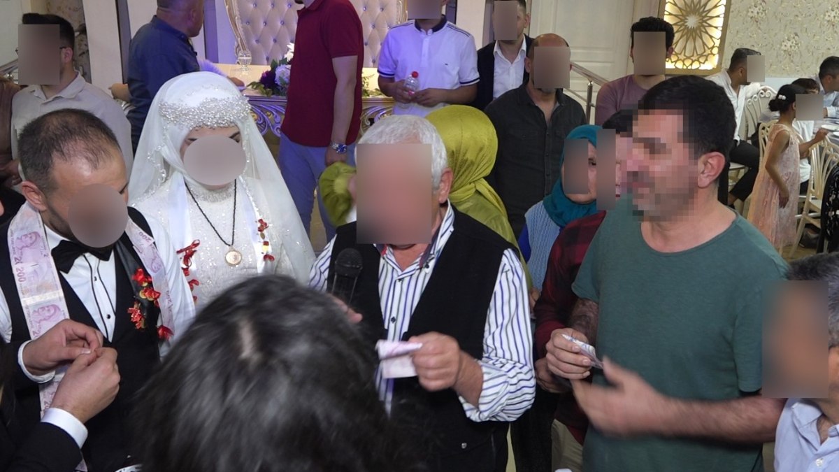 Adana’da davetsiz gittiği düğünlerde hırsızlık yaptı