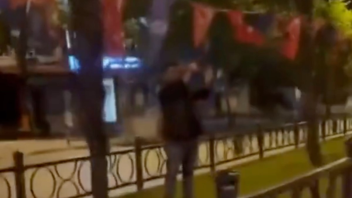 Bursa’da Türk bayrağına çirkin saldırı