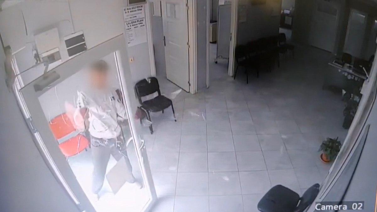 Osmaniye’de aile sağlığı merkezine saldırı anı kamerada