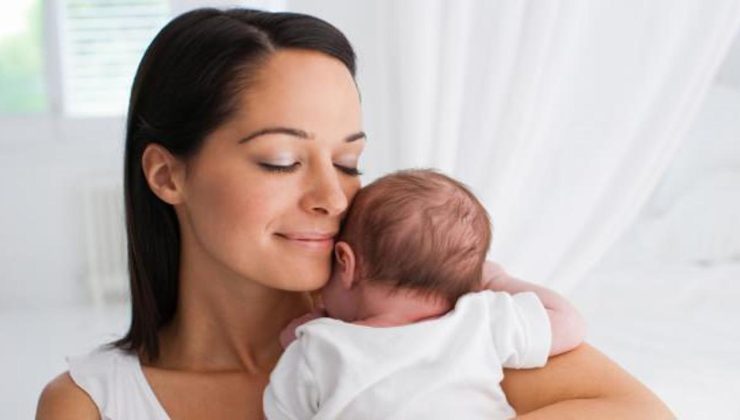 Memur ve SGK’lı annelere müjde: Doğum izninde olan annelerin ücretleri belli oldu!