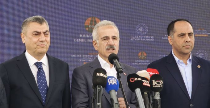 Bakan Uraloğlu: Mersin’de Çeşmeli-Erdemli-Silifke-Taşucu Otoyolu’nun tamamını bu sene hizmete açacağız