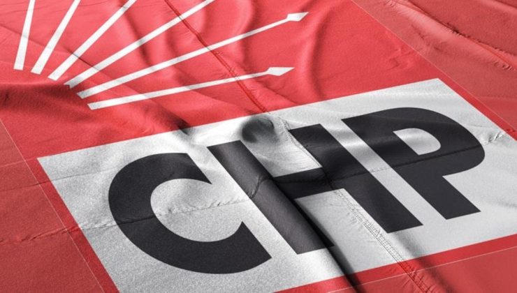 CHP’de 84 eski vekil daha ‘derhal kurultay’ çağrısı yaptı