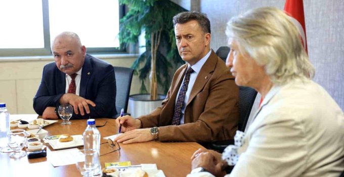 Halep’ten Mersinli sanayicilere yatırım daveti