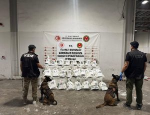 Mersin ve Ağır’da 8 milyar lira değerinde uyuşturucu ve kaçak ilaç ele geçirildi