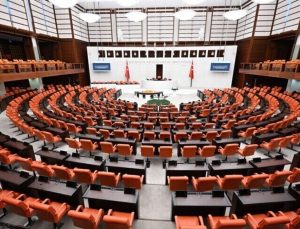 TBMM’de Emniyet Teşkilatı’na ilişkin düzenlemeler içeren kanunun il 6 maddesi geçti